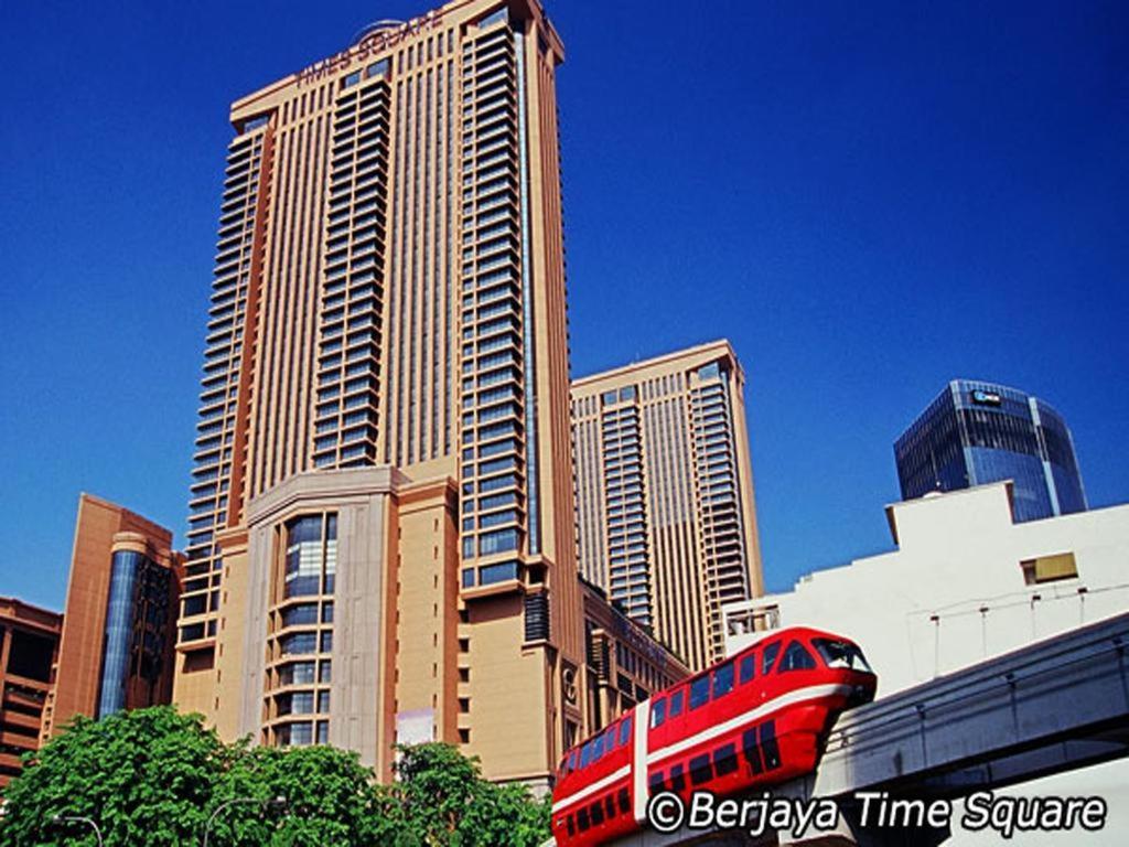 Sky Kl Suite At Time Square Kuala Lumpur Exterior foto